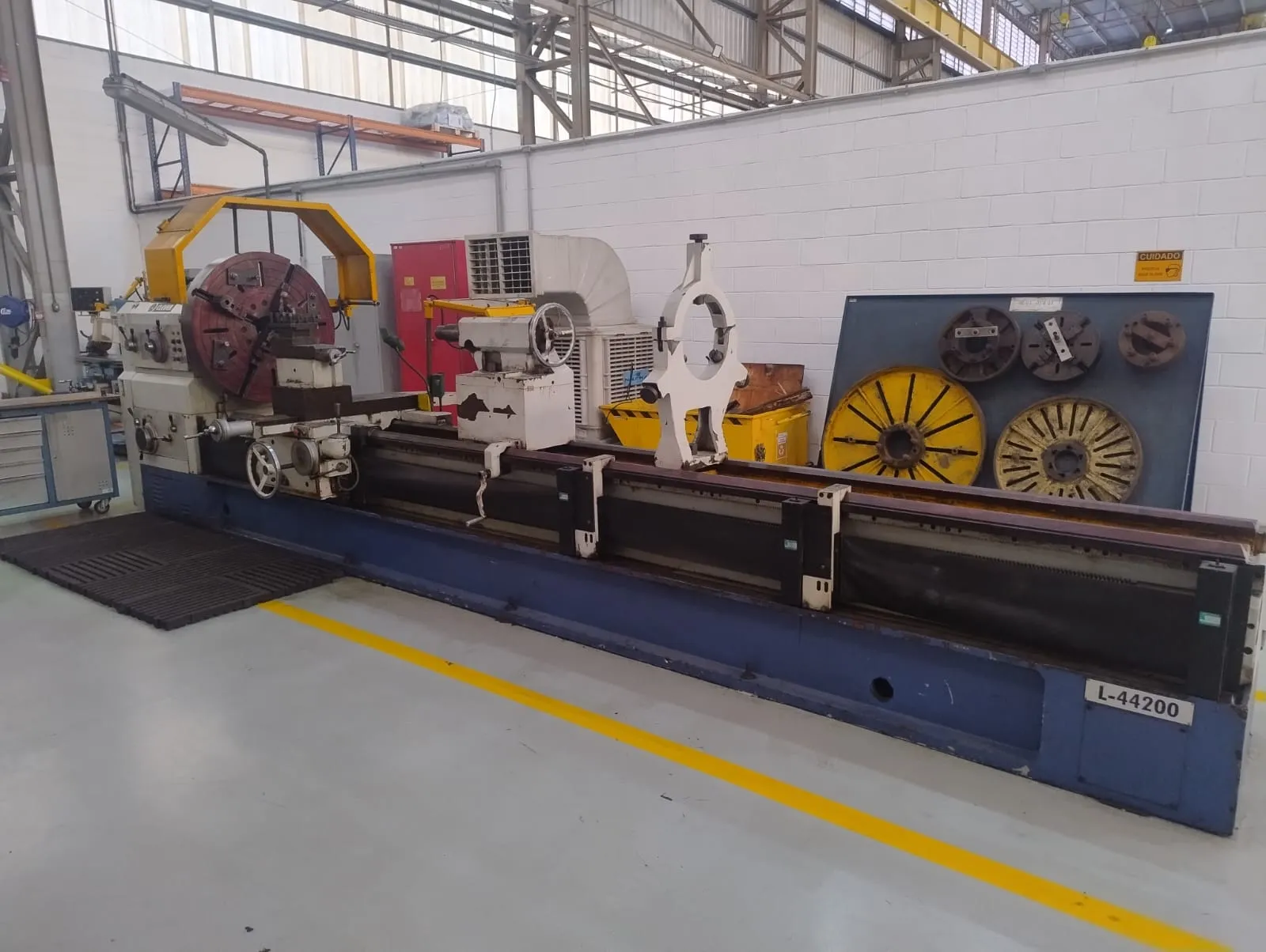 Análise de prensa hidráulica conforme norma NR12